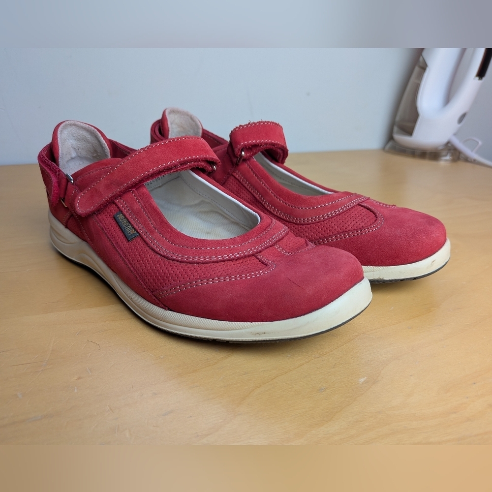 MEPHISTO Women Flat Shoes Velcro Closure Red And White Colors Mary Jane Size 7